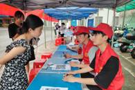 校青年志愿者服务总队开展“善待地球，保护环境”绿色环保主题宣传活动