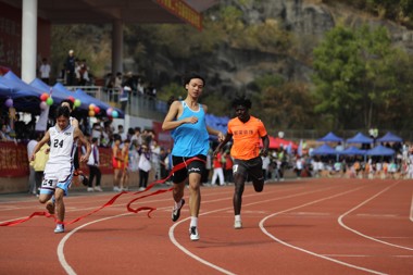 相册：运动在柳职