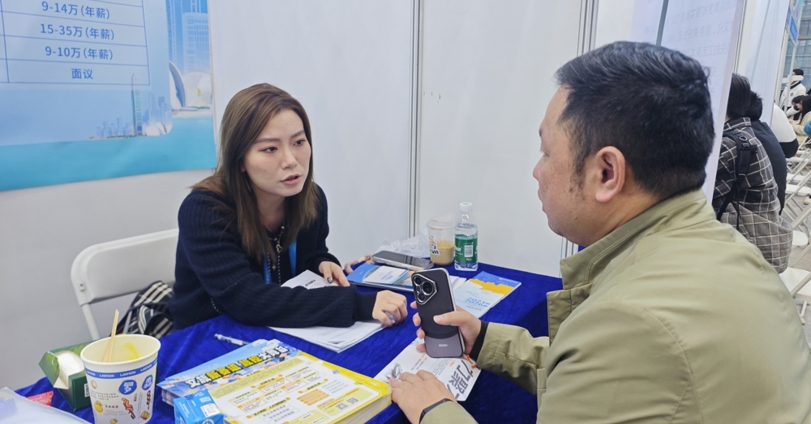 【访企拓岗促就业】精准对接企业需求 全力开拓优质岗位——beat365官网成功参加“百万英才汇南粤”大型招聘活动