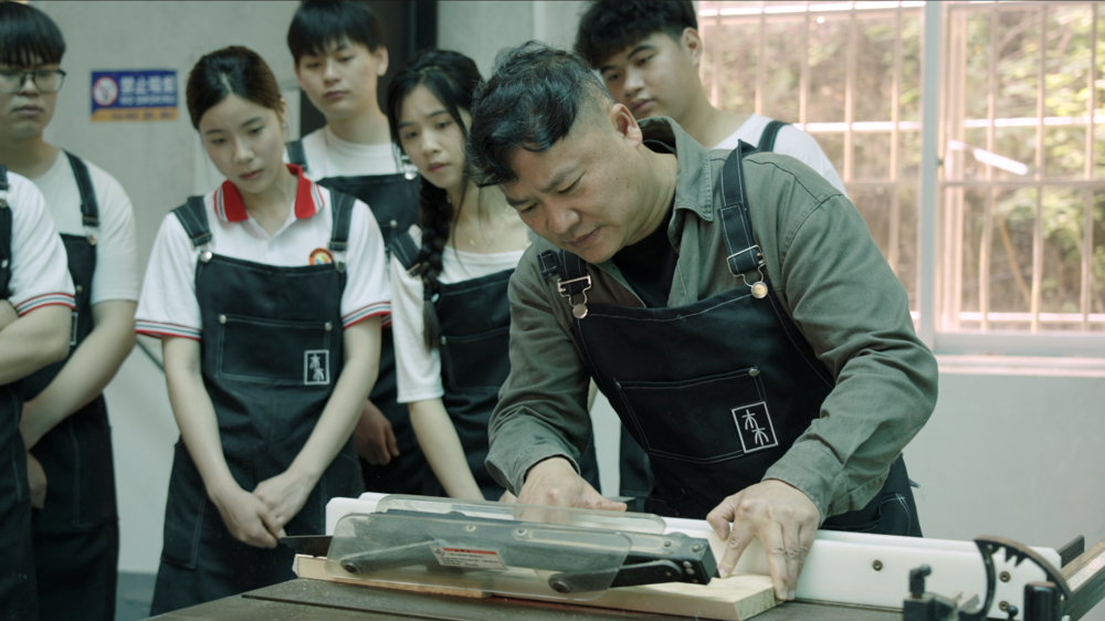 6e7cca7a3318b8f383e1aab1156e1c1